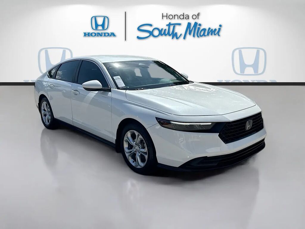 2024 Honda Accord LX — photo 1 of 13