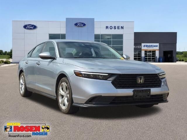 2024 Honda Accord LX — photo 1 of 13