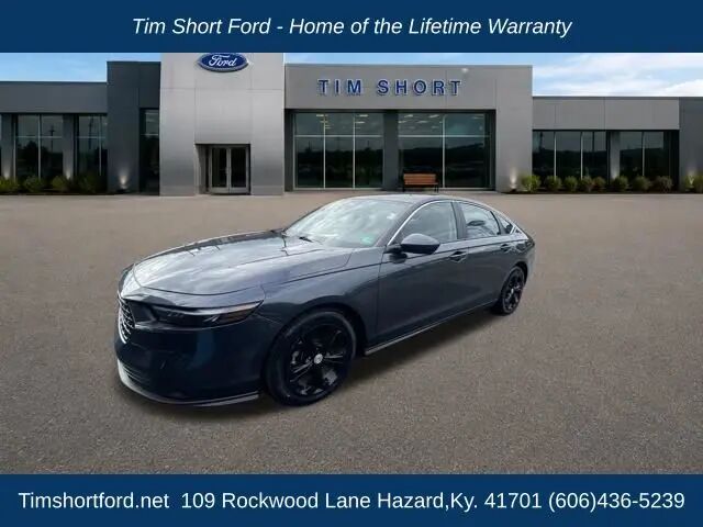 2025 Honda Accord LX — photo 1 of 13