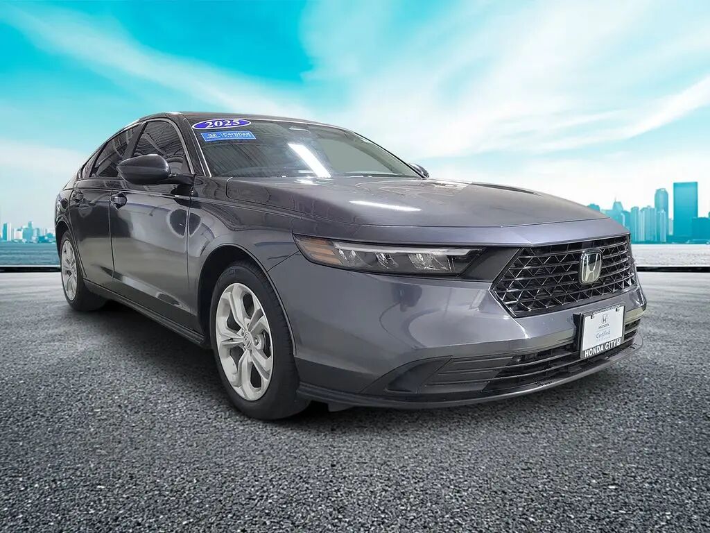 2025 Honda Accord LX — photo 1 of 13