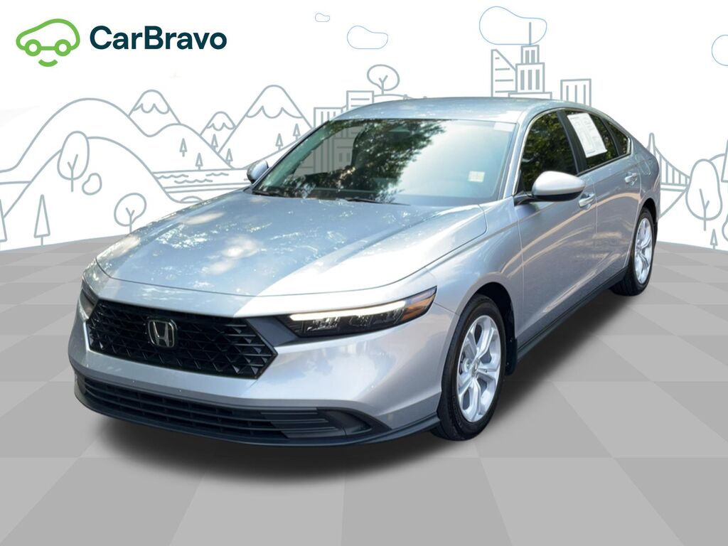2025 Honda Accord Sedan LX — photo 1 of 7