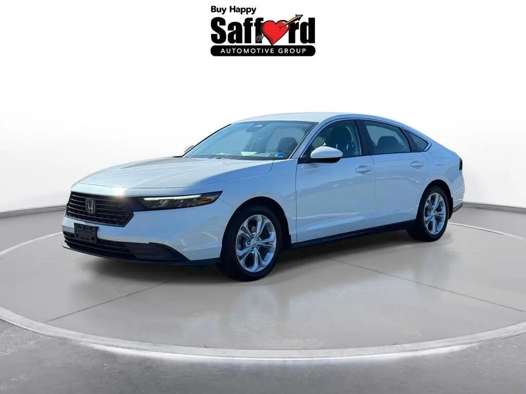 2023 Honda Accord LX — photo 1 of 13