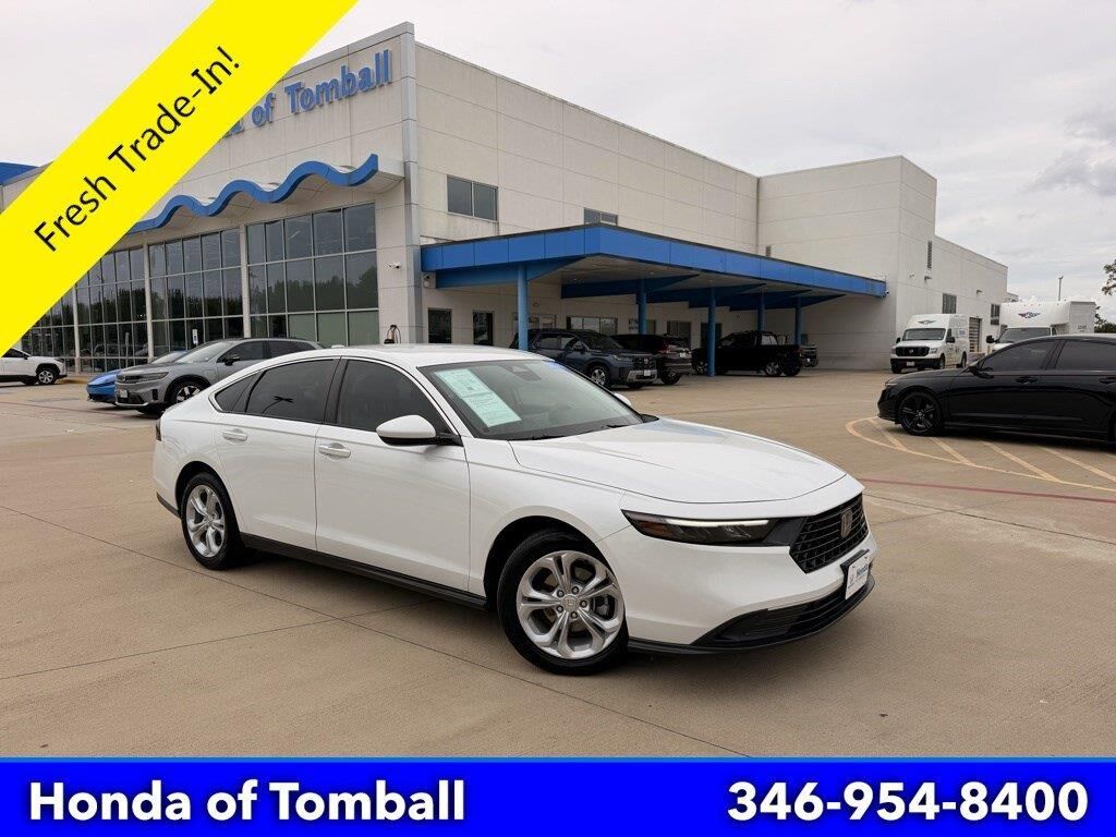 2024 Honda Accord LX — photo 1 of 13