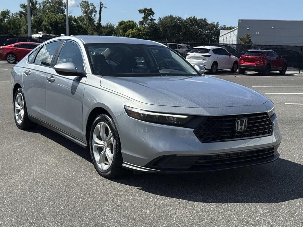 2024 Honda Accord LX — photo 1 of 1