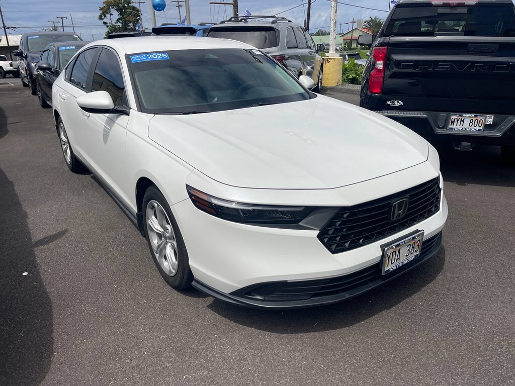 2025 Honda Accord Sedan 1.5T LX — photo 1 of 7