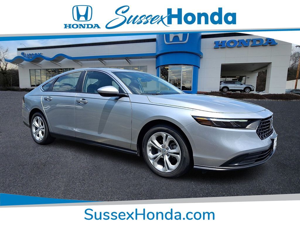 2024 Honda Accord Sedan LX — photo 1 of 13