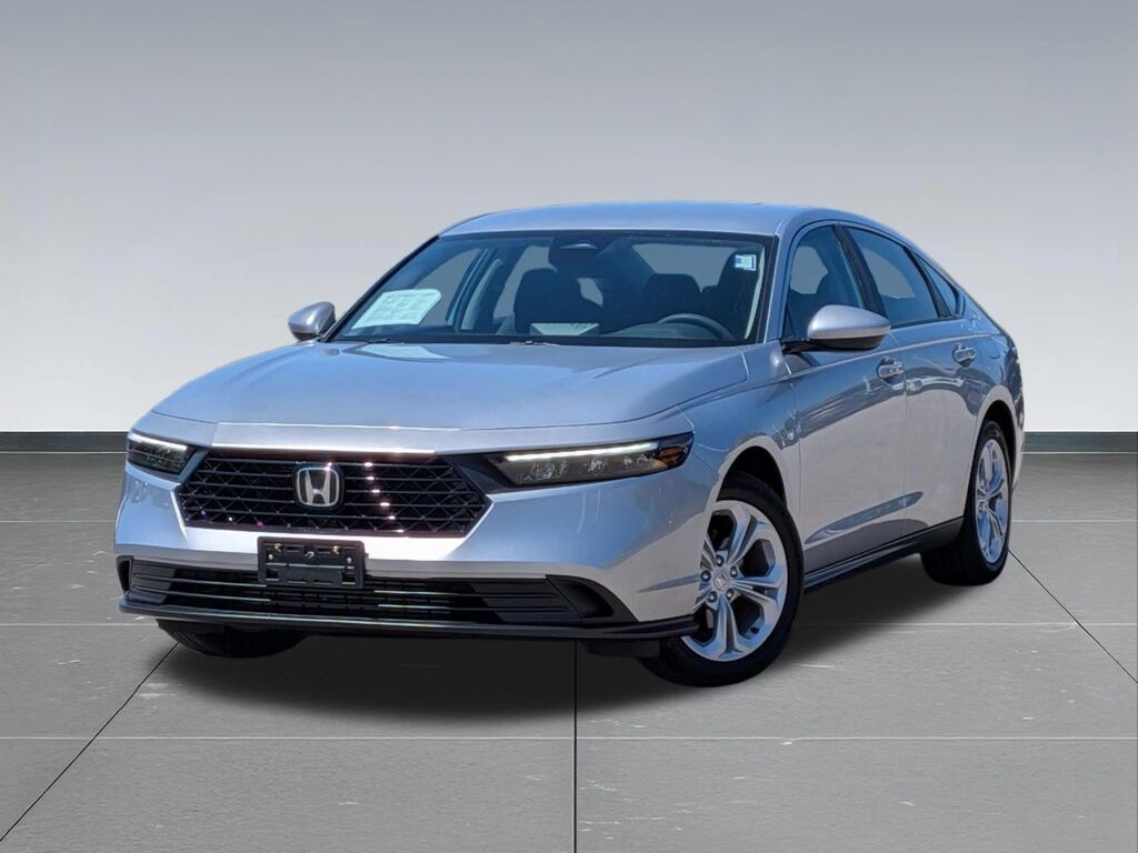 2025 Honda Accord LX — photo 1 of 13