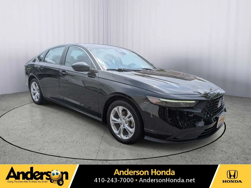 2024 Honda Accord LX — photo 1 of 13