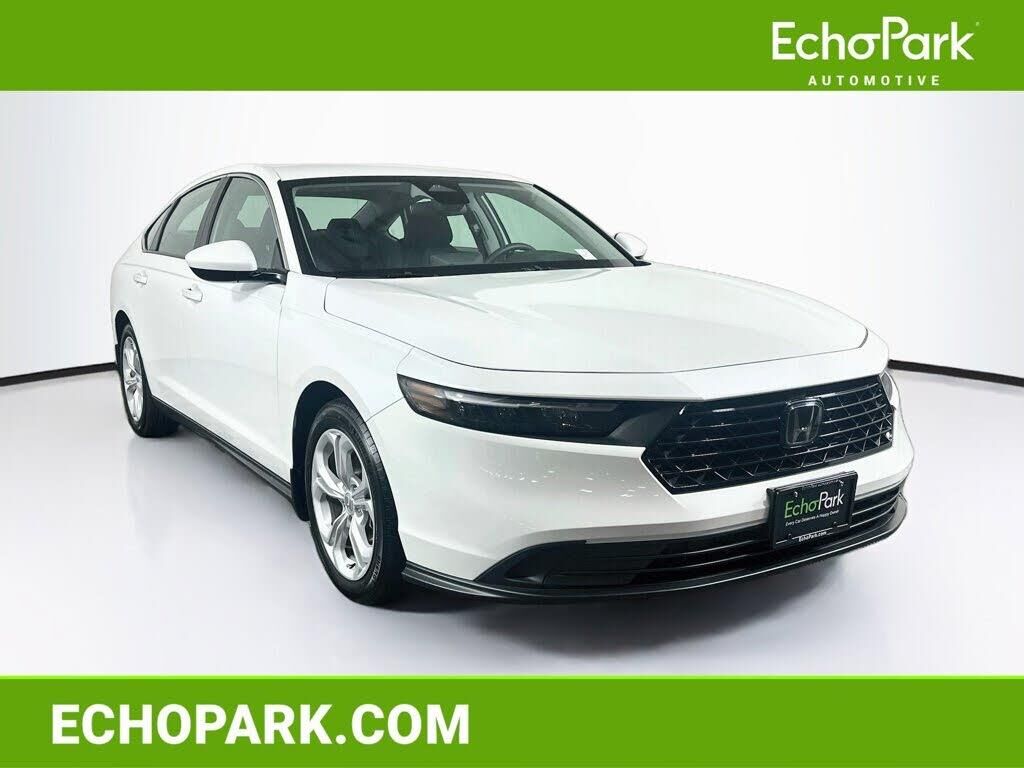 2025 Honda Accord LX — photo 1 of 1