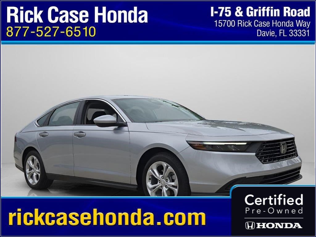2025 Honda Accord LX — photo 1 of 12