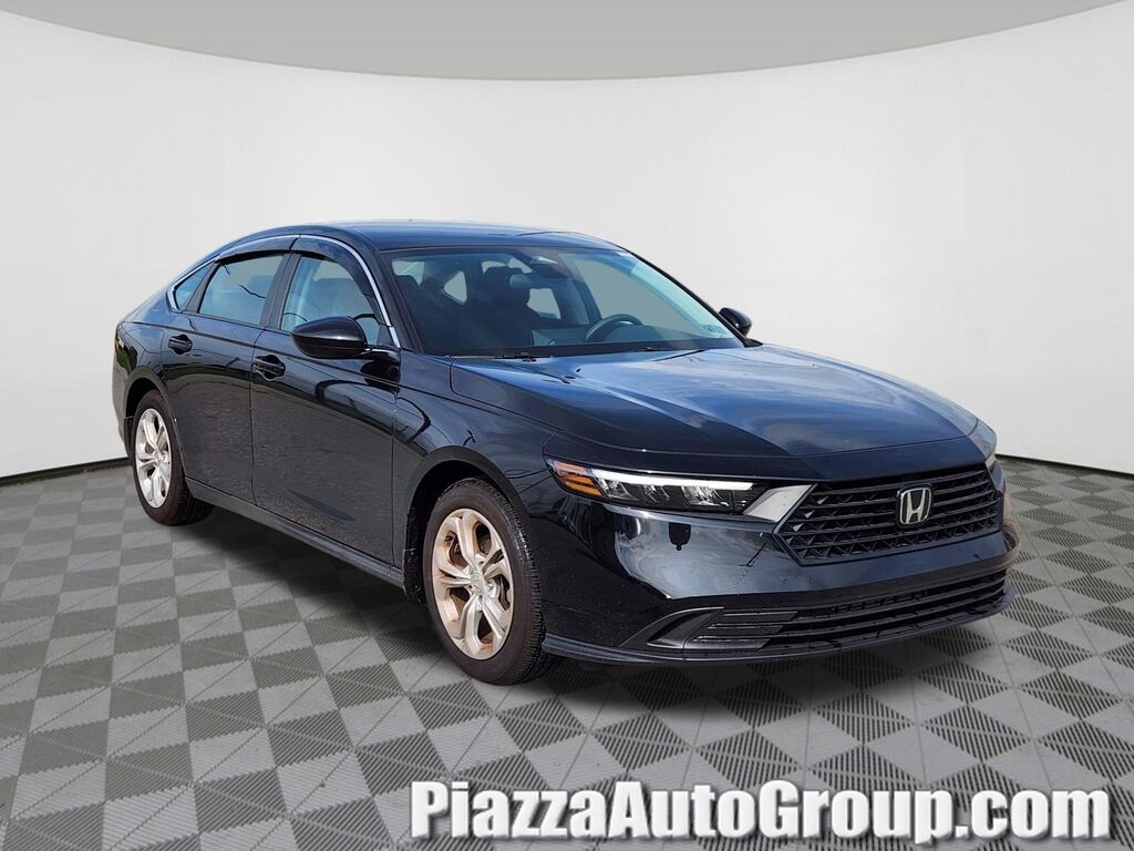 2026 Honda Accord Sedan LX — photo 1 of 7