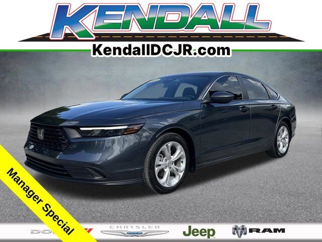 2025 Honda Accord Sedan LX — photo 1 of 13