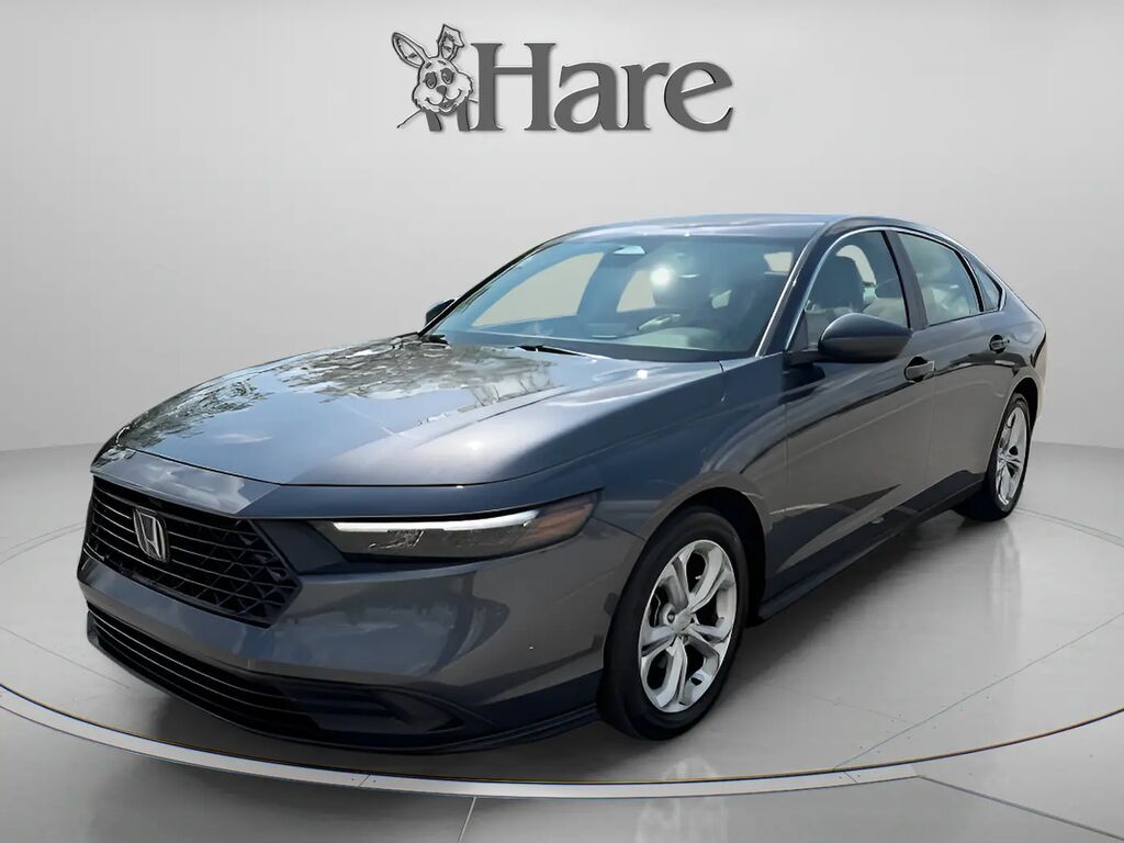2024 Honda Accord LX — photo 1 of 13