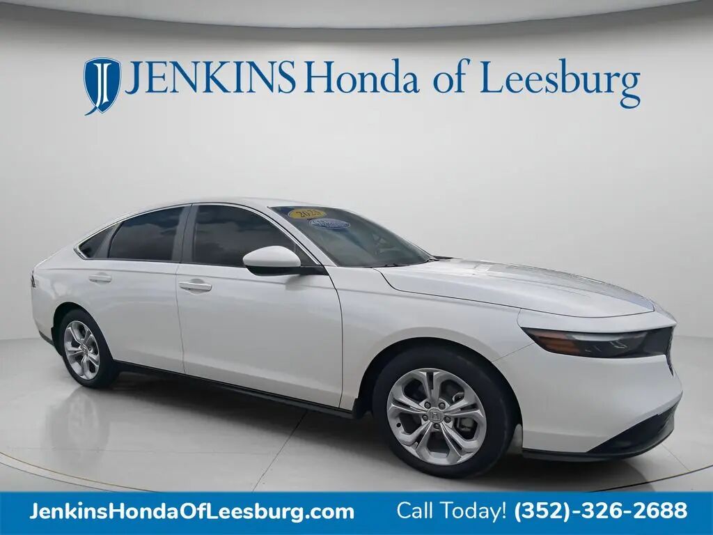 2025 Honda Accord LX — photo 1 of 13