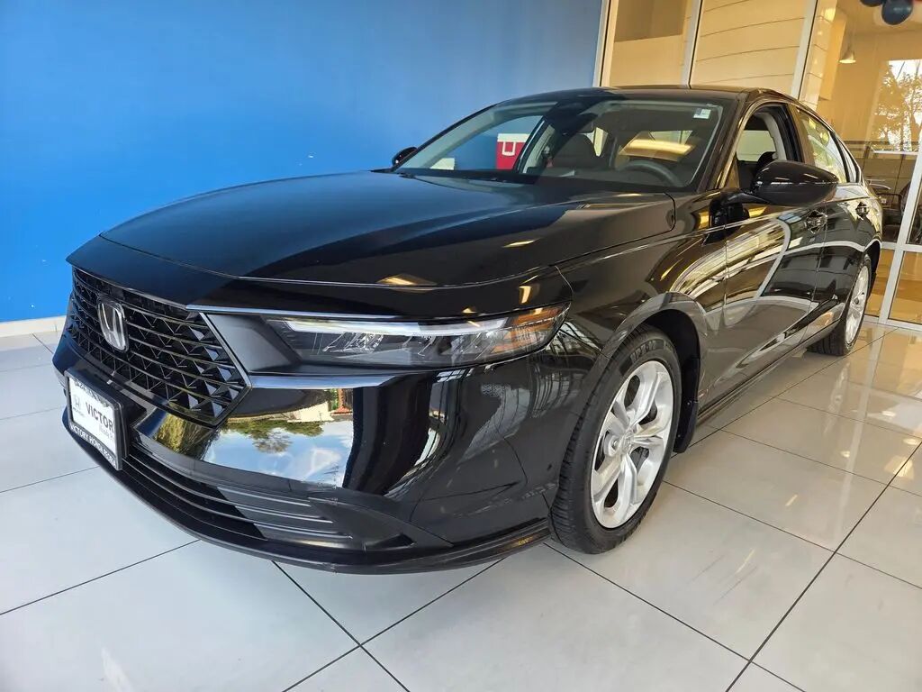 2024 Honda Accord LX — photo 1 of 13