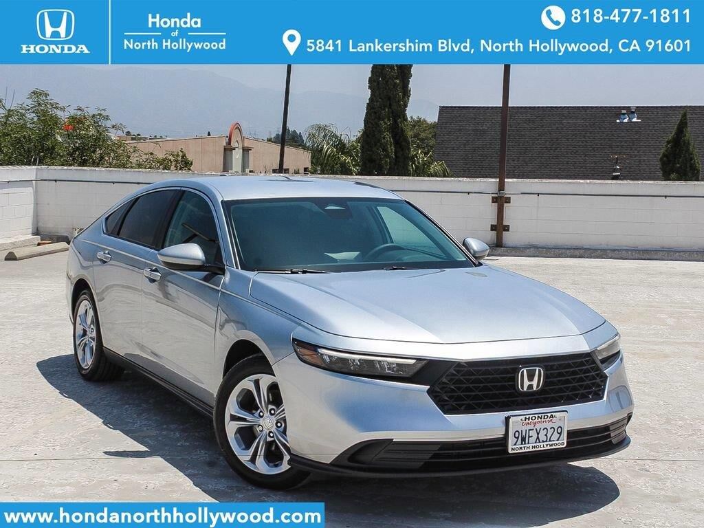 2025 Honda Accord LX — photo 1 of 13