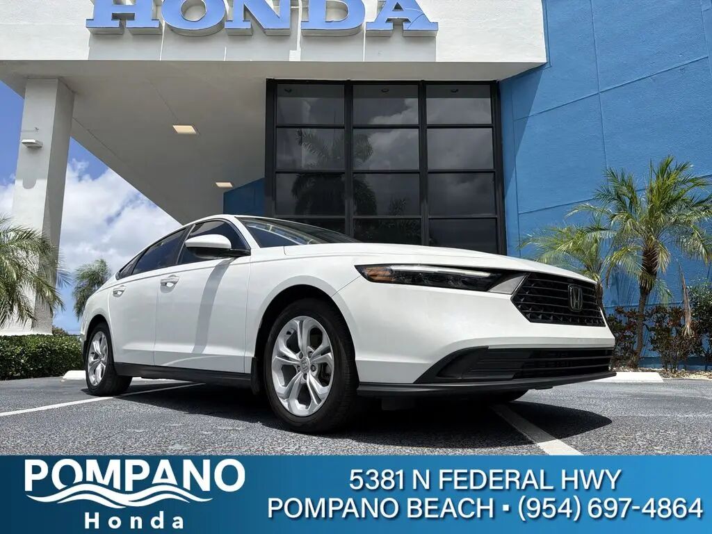 2024 Honda Accord LX — photo 1 of 13
