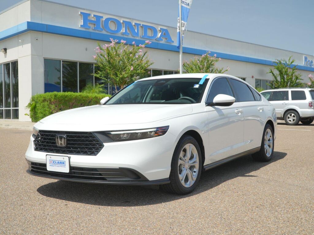 2024 Honda Accord Sedan LX — photo 1 of 13