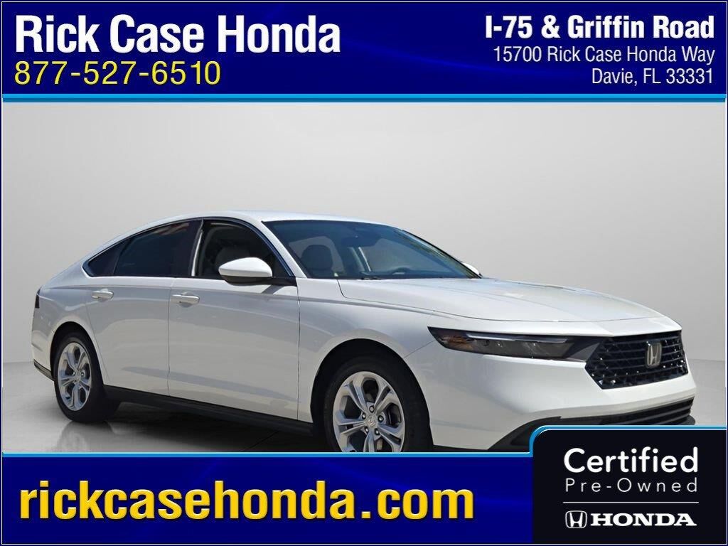 2025 Honda Accord LX — photo 1 of 12