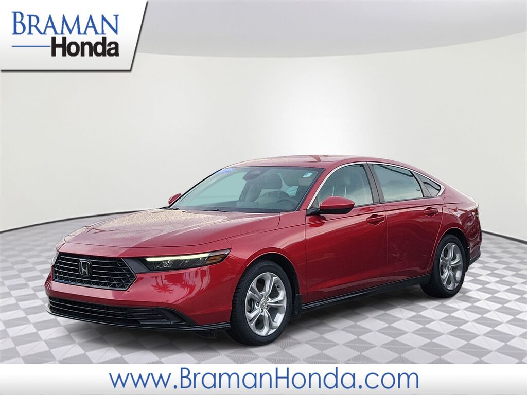 2023 Honda Accord LX — photo 1 of 13