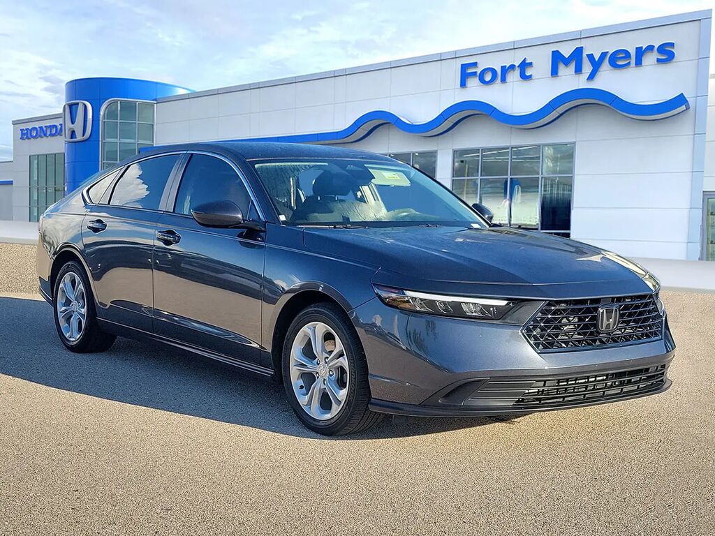2024 Honda Accord LX — photo 1 of 13