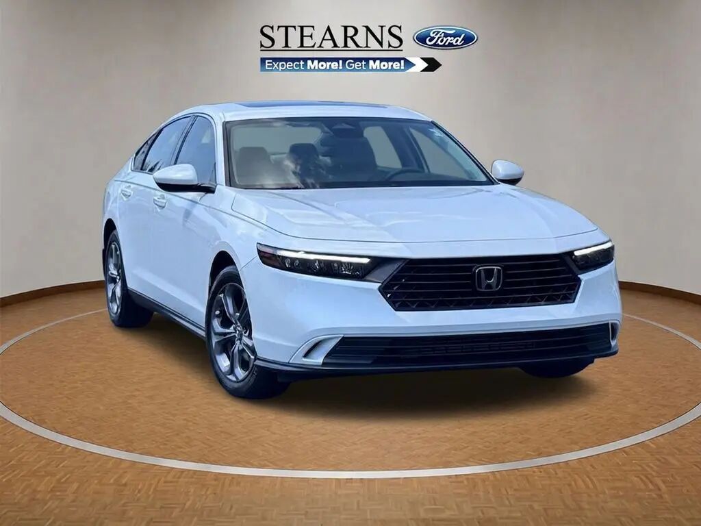 2023 Honda Accord EX — photo 1 of 13