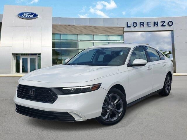 2023 Honda Accord EX — photo 1 of 13