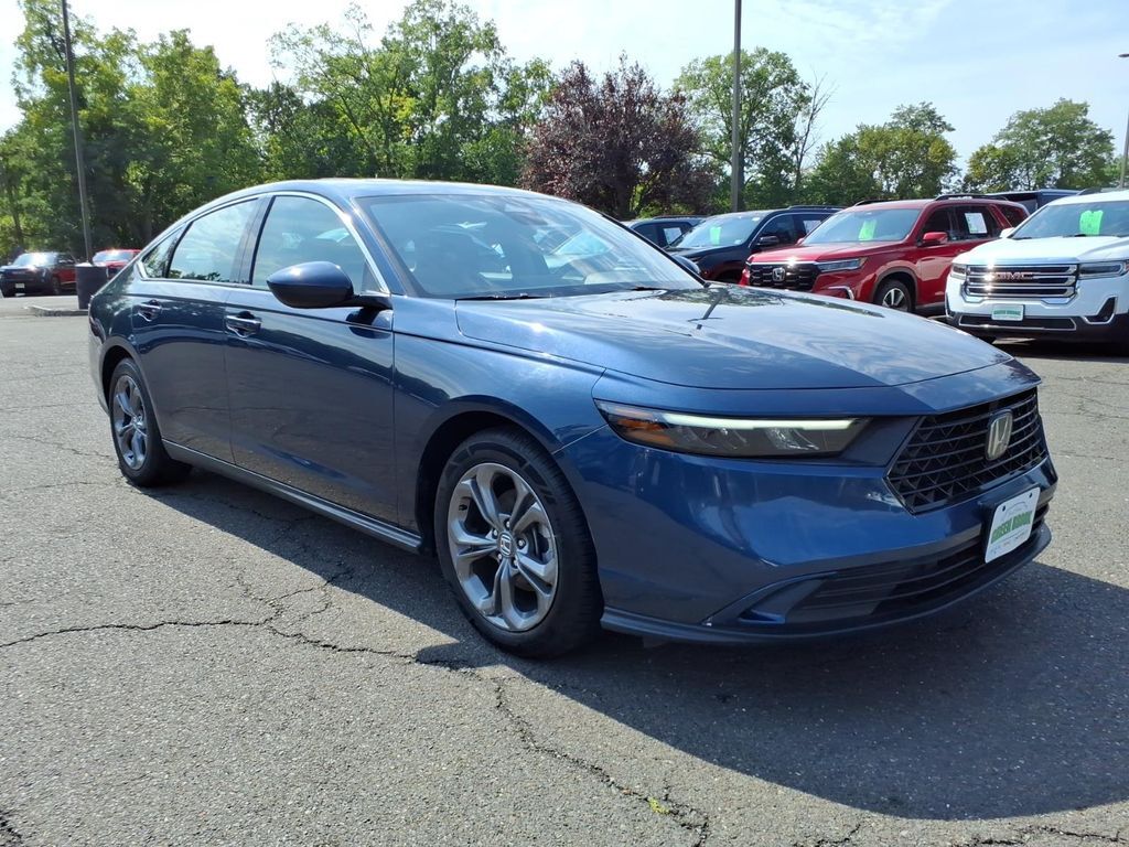 2024 Honda Accord Sedan EX — photo 1 of 13