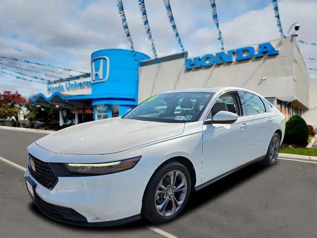 2024 Honda Accord EX — photo 1 of 13