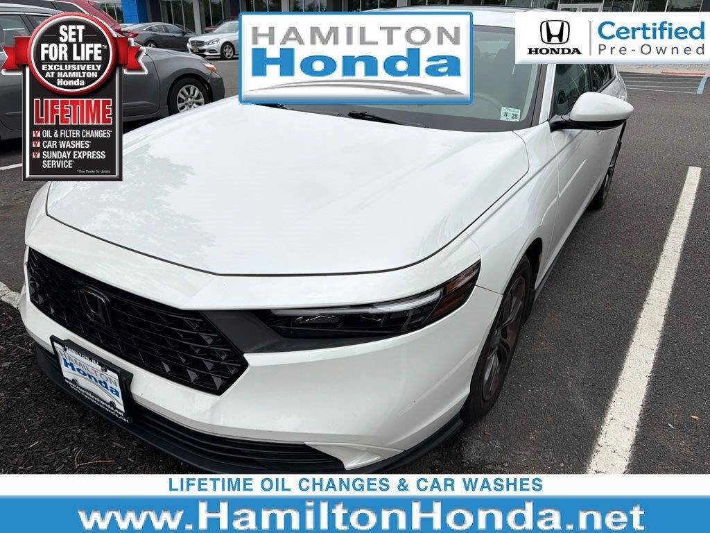 2023 Honda Accord — photo 1 of 13