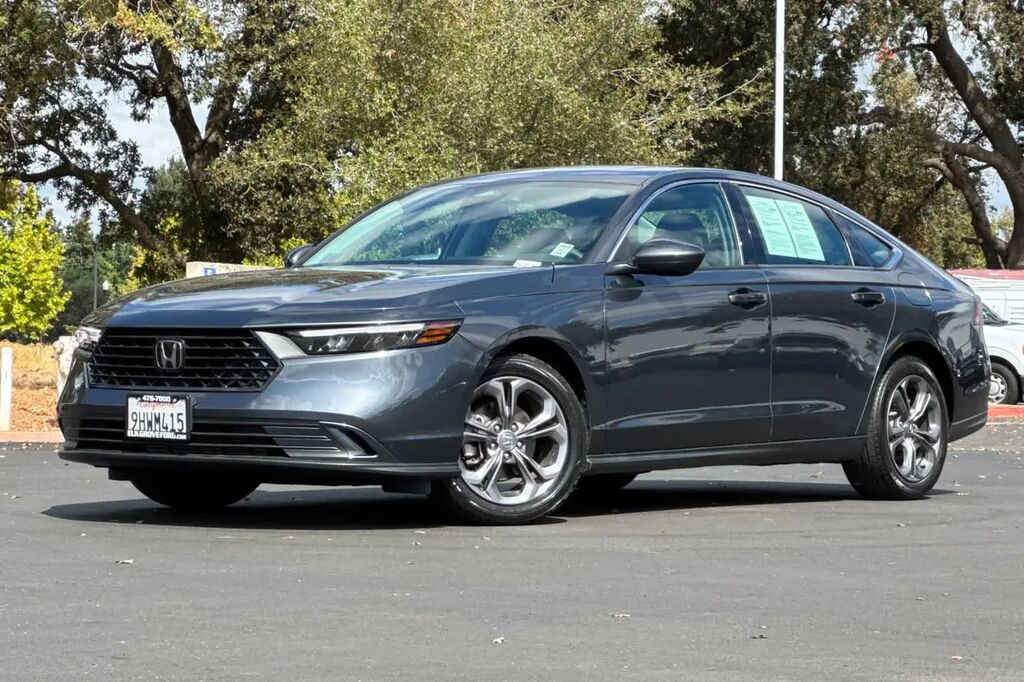 2023 Honda Accord EX — photo 1 of 13