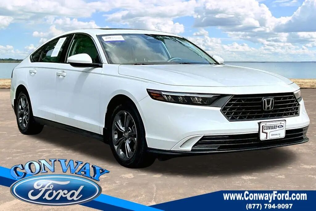 2023 Honda Accord EX — photo 1 of 13