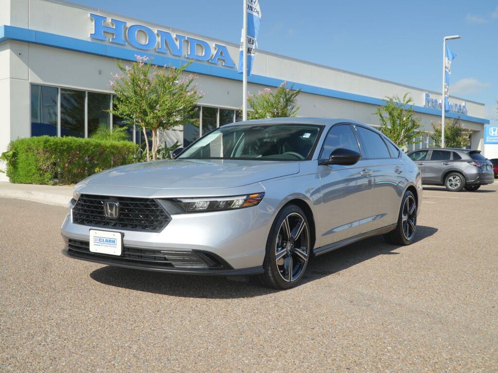 2026 Honda Accord Sedan SE — photo 1 of 13
