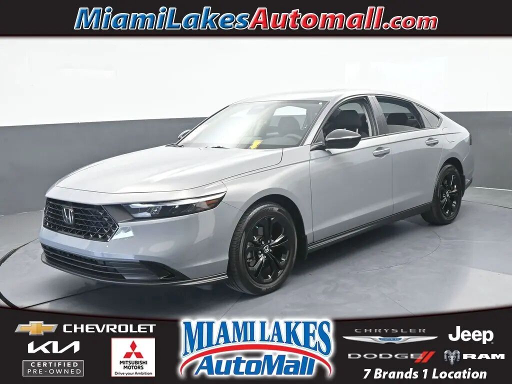 2025 Honda Accord SE — photo 1 of 13
