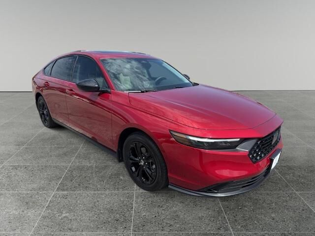 2025 Honda Accord SE — photo 1 of 13