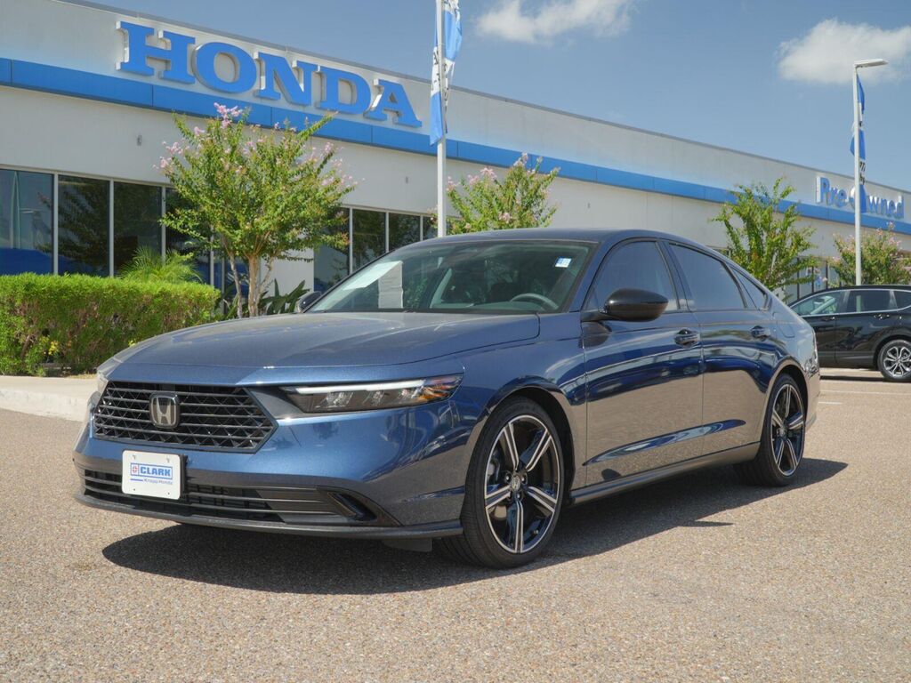 2026 Honda Accord Sedan SE — photo 1 of 13