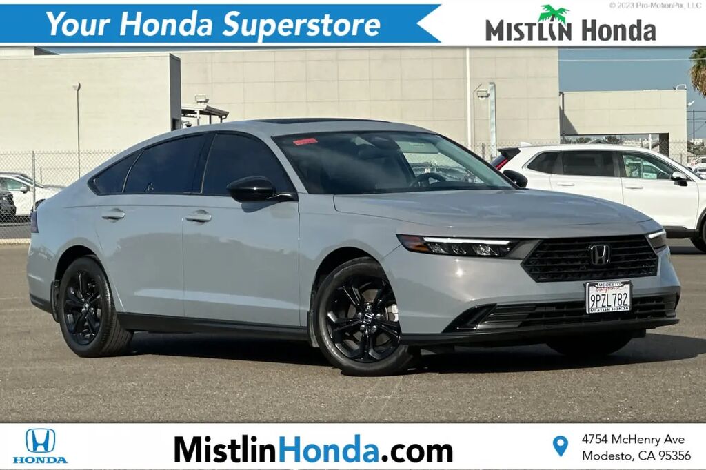 2025 Honda Accord SE — photo 1 of 13