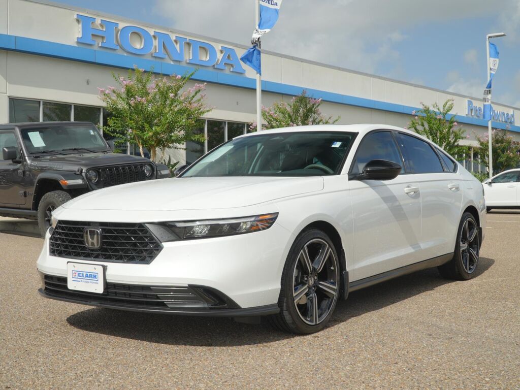 2026 Honda Accord Sedan SE — photo 1 of 13