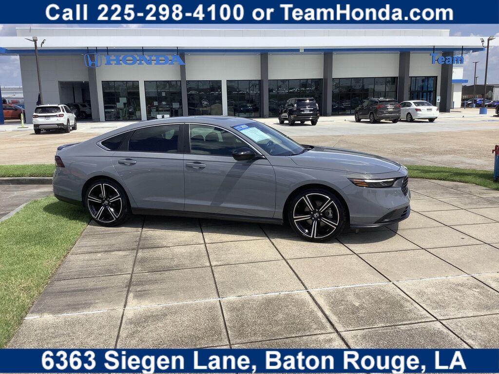 2023 Honda Accord Hybrid Sport — photo 1 of 13
