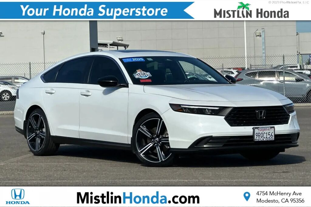 2025 Honda Accord Hybrid Sport — photo 1 of 13