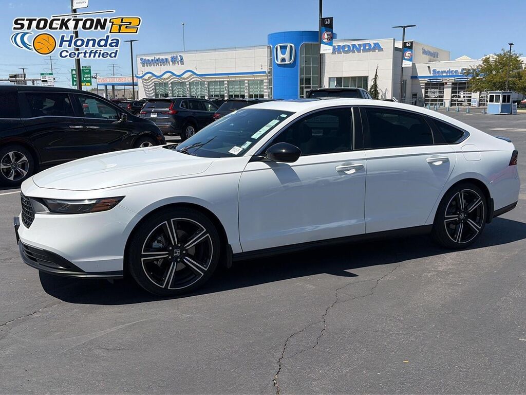 2024 Honda Accord Hybrid Sport — photo 1 of 13