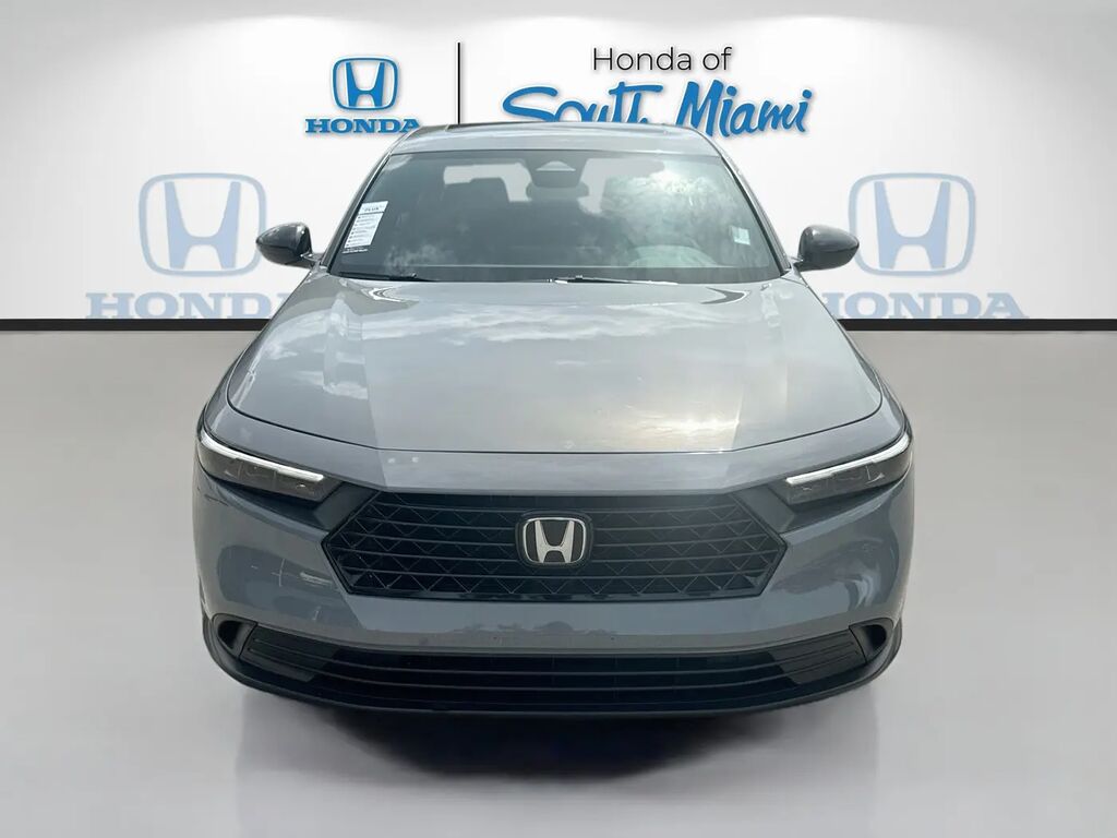 2025 Honda Accord Hybrid Sport — photo 1 of 13