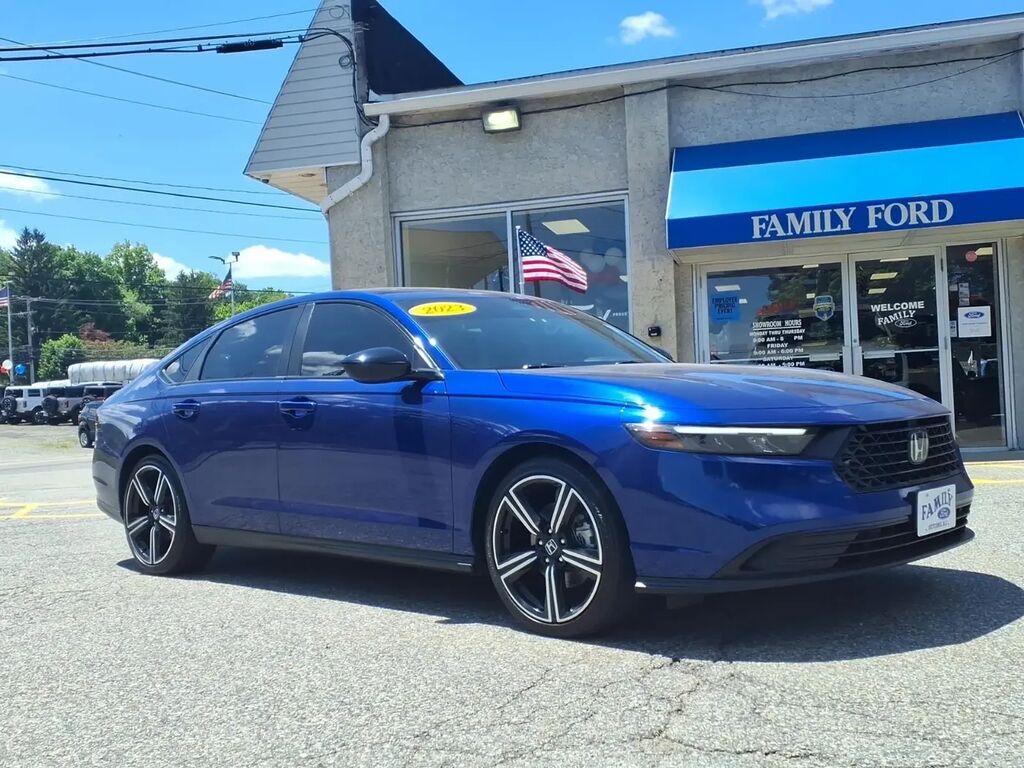 2023 Honda Accord Hybrid Sport — photo 1 of 13