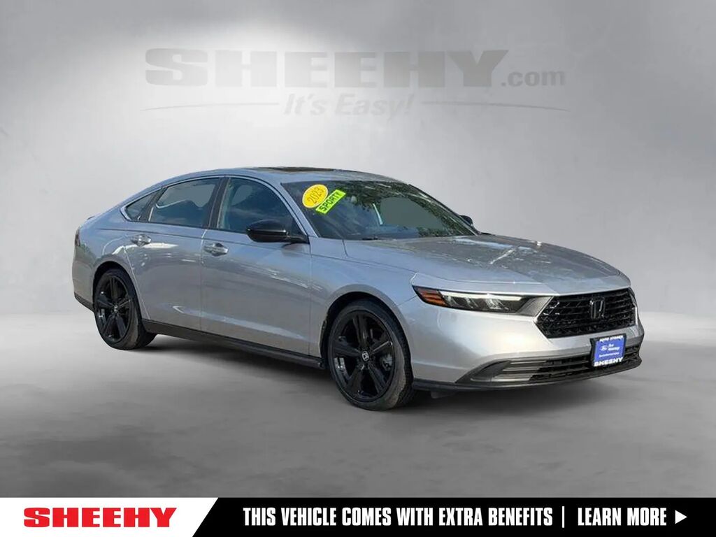 2023 Honda Accord Hybrid Sport — photo 1 of 13