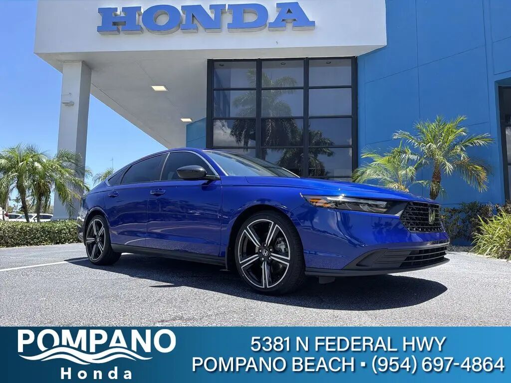 2024 Honda Accord Hybrid Sport — photo 1 of 13