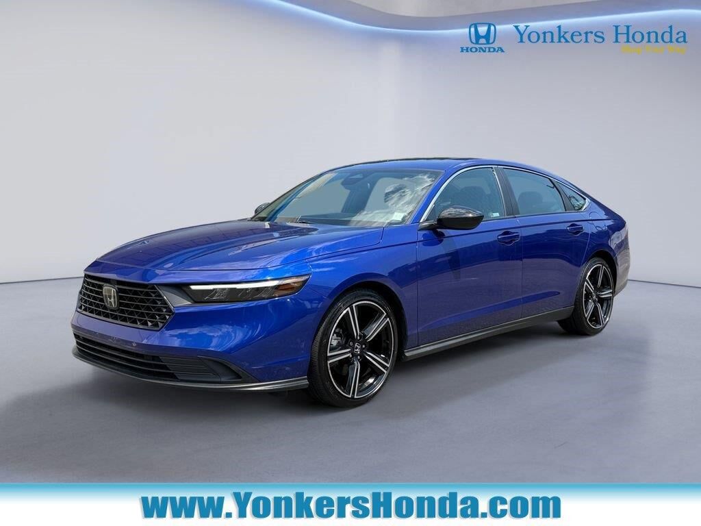 2023 Honda Accord Hybrid Sport — photo 1 of 13