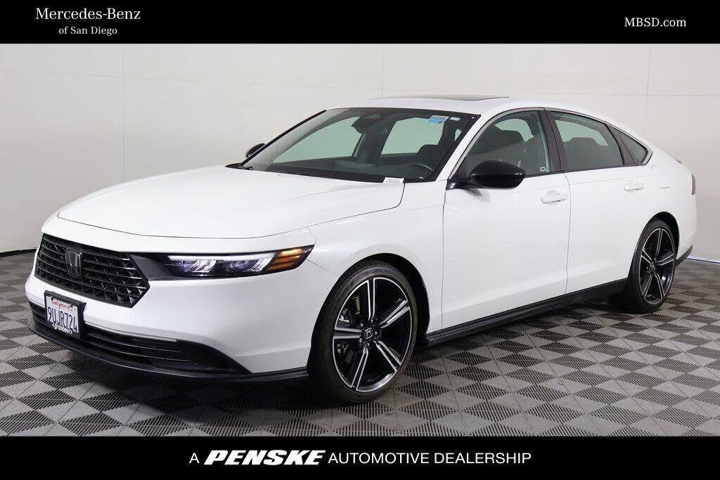 2025 Honda Accord Hybrid Sport — photo 1 of 1