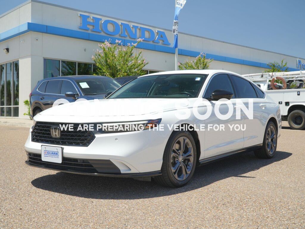 2024 Honda Accord Hybrid EX-L — photo 1 of 10