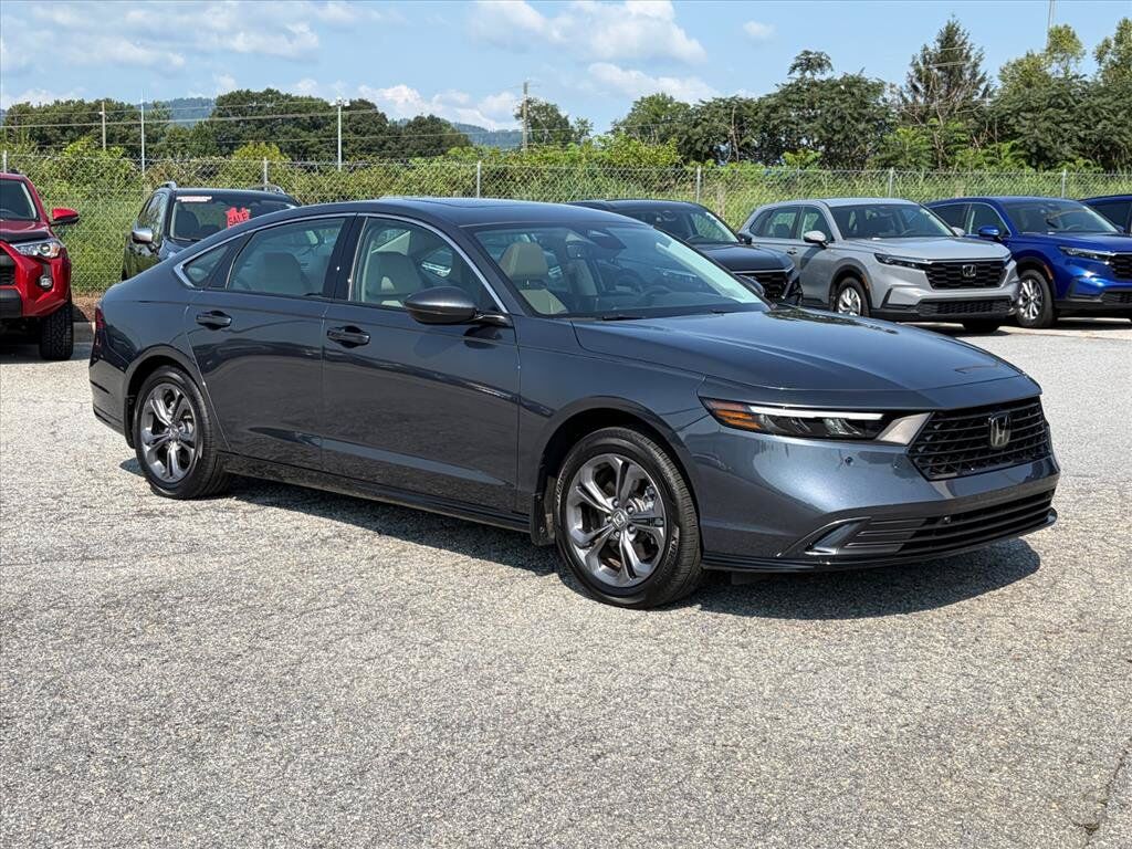 2024 Honda Accord Hybrid HYBRID EX-L — photo 1 of 7