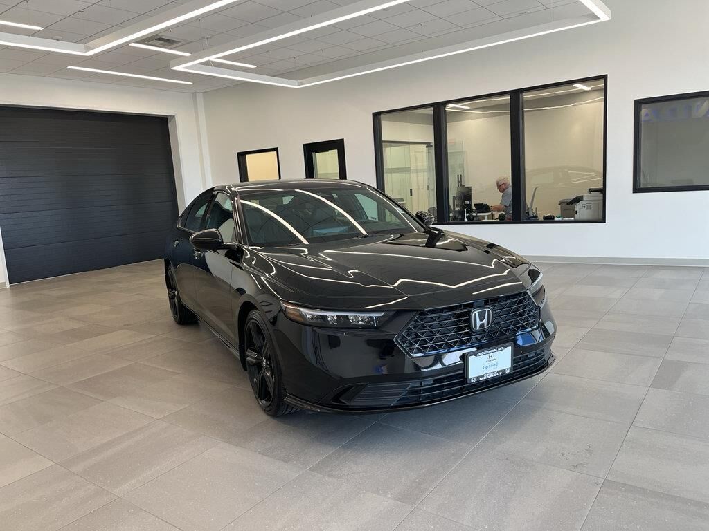 2024 Honda Accord Hybrid Sport-L — photo 1 of 13